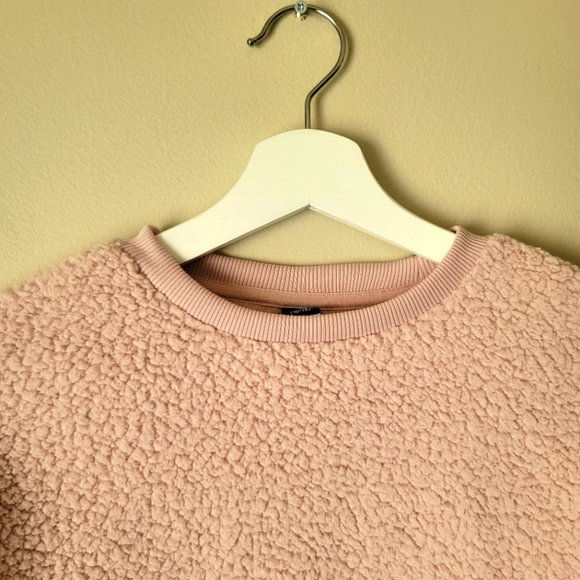 Old Navy Sherpa Cropped Fleece Pulover Sweater For Girls Size 10-12 - Picture 2 of 9